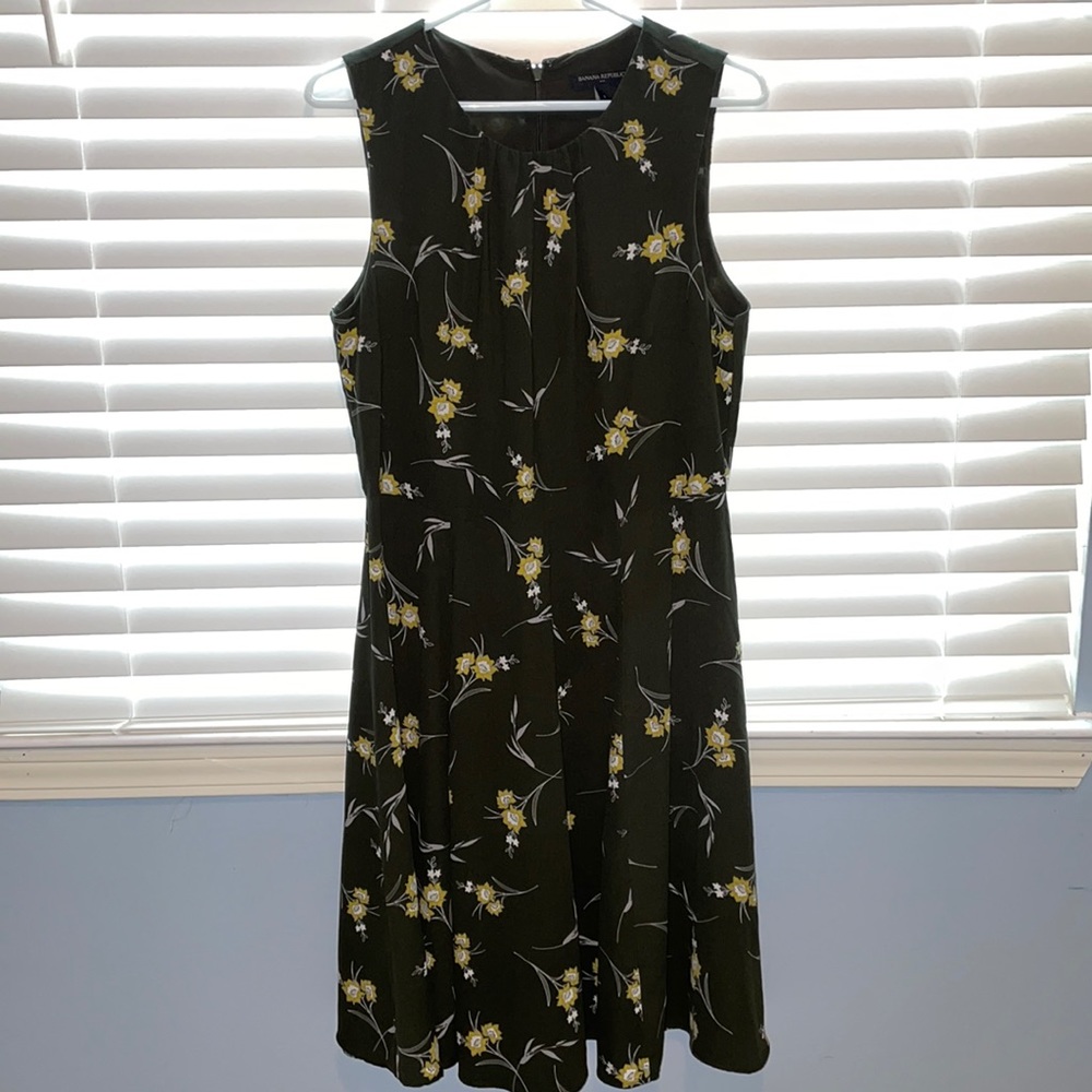 Banana Republic dark green floral dress